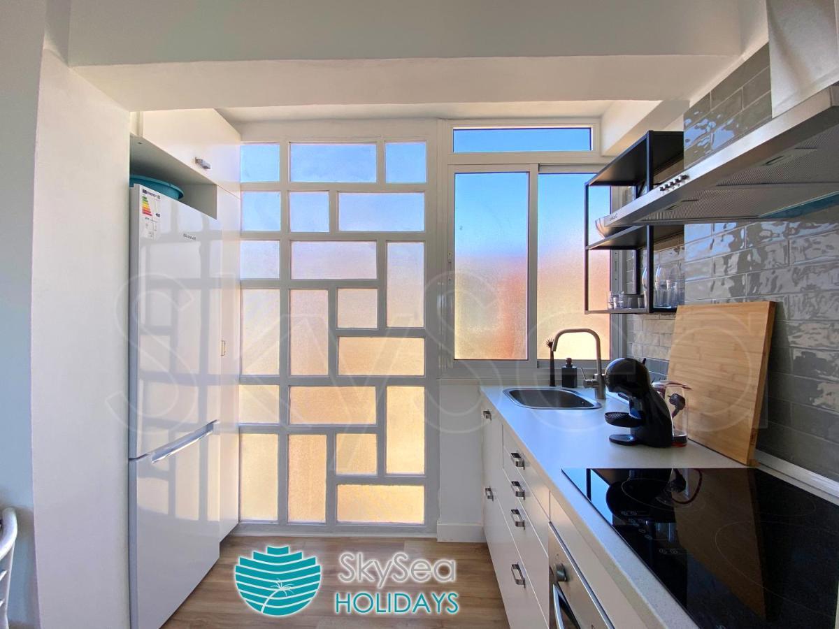 Skyseaholidays Torremolinos Centro Apartment Luaran gambar