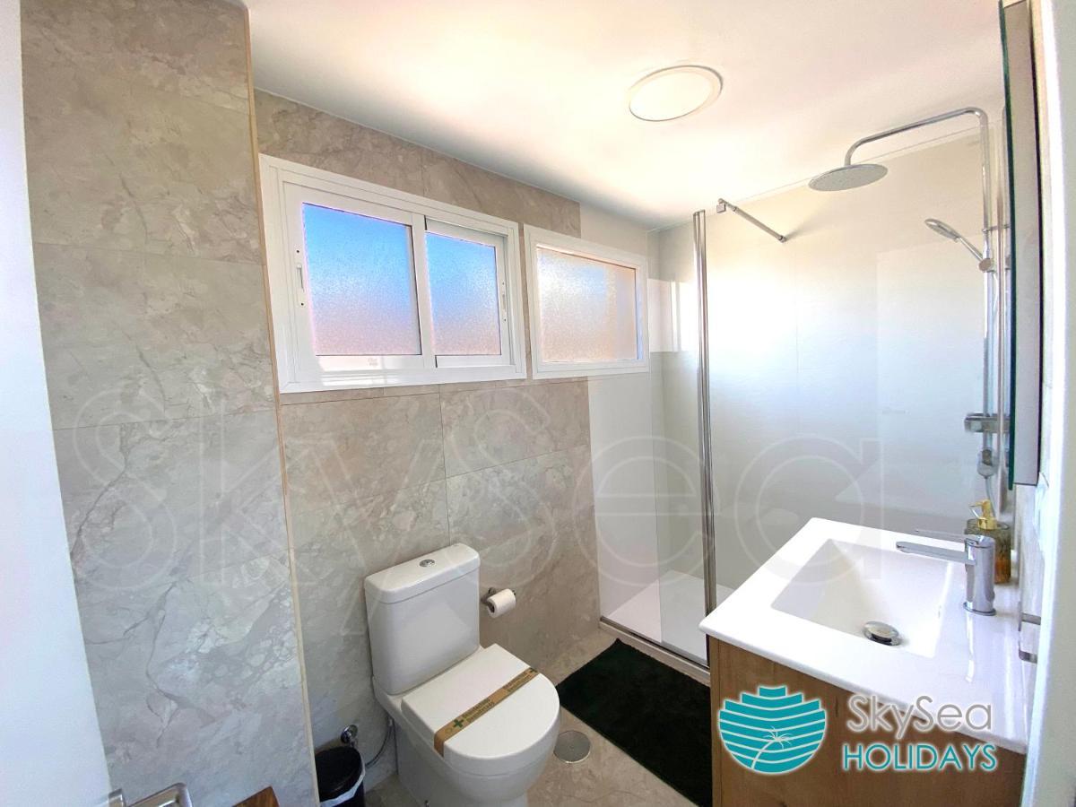 Skyseaholidays Torremolinos Centro Apartment Luaran gambar