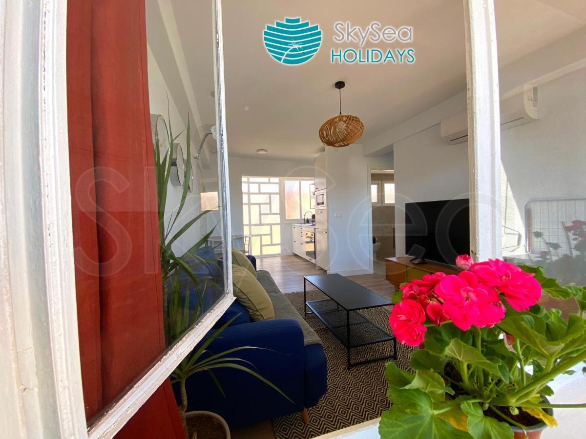 Skyseaholidays Torremolinos Centro Apartment Luaran gambar